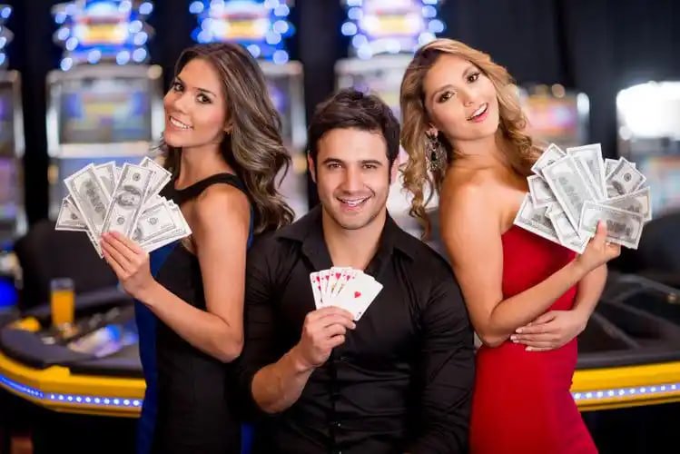 Roulette wheel spinning on 898a apk live platform